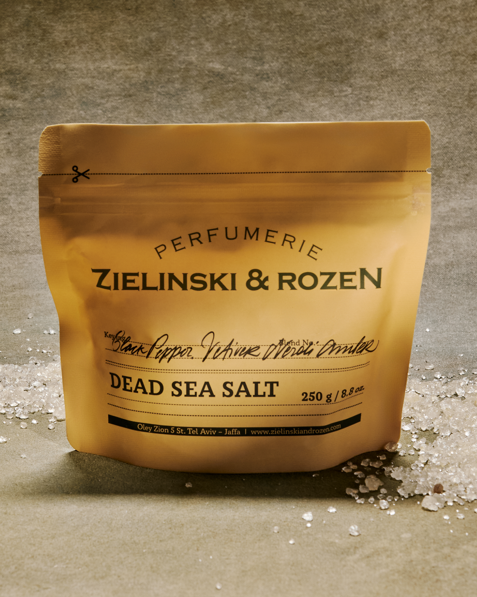 Zielinski & Rozen - Totes Meer Badesalz - Black Pepper, Vetiver, Neroli, Amber